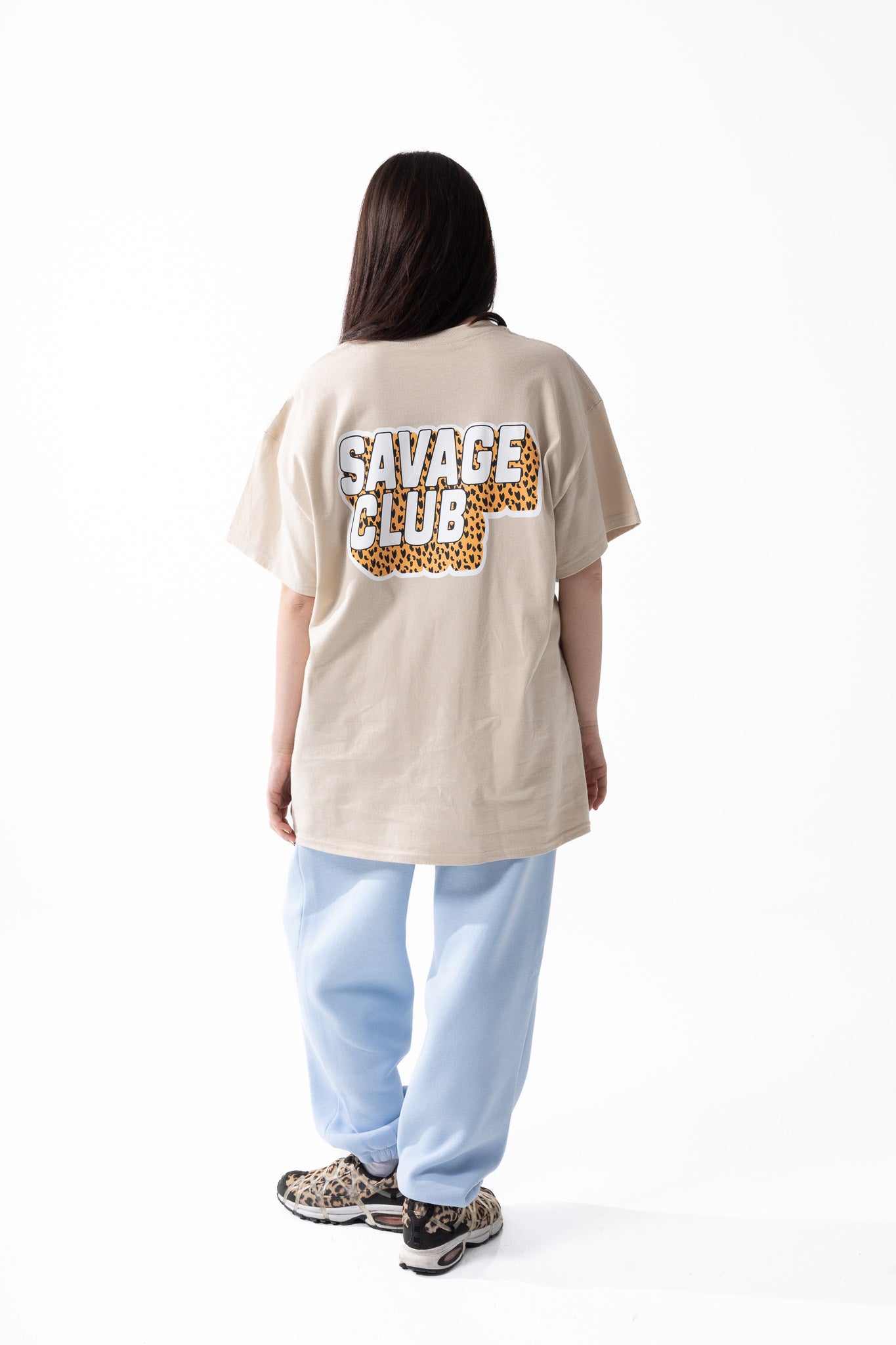 Savage Club Leopard Logo Tee – Sand